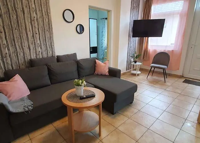 In - Balaton 43605 بيت للعطل شيوفوك