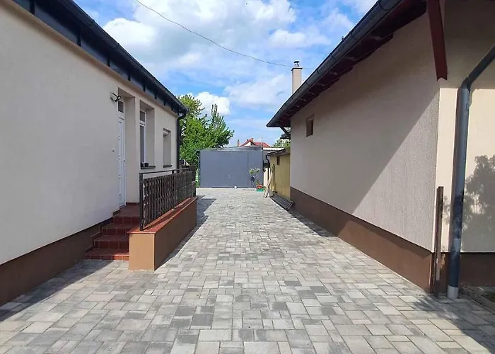 Dom wakacyjny In - Balaton 43605 *